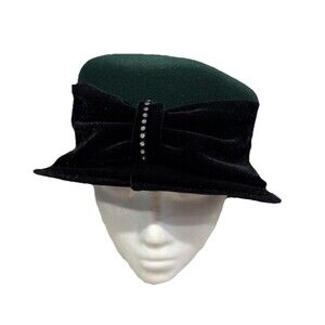 No Brand Green Wool Vtg Style Church Hat & Black Velvet Bow W/ Rhinestone Brooch